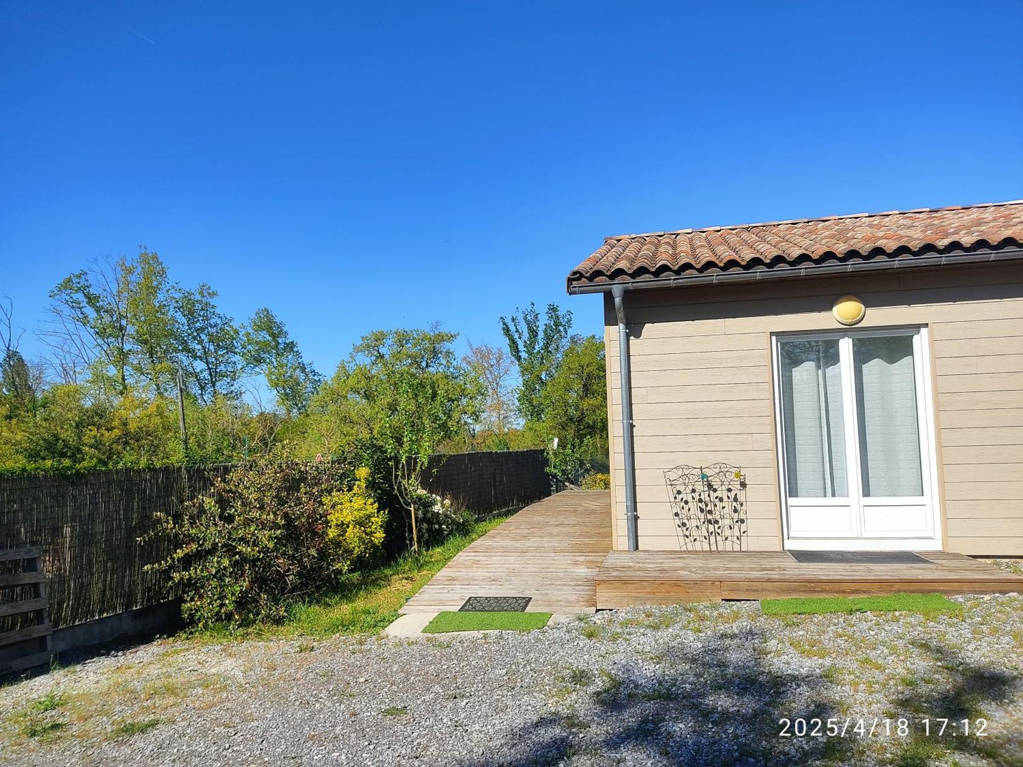 Chambre 20M2 Avec Salle De Bain Privee Dans Maison En Bois Lavaur  Exterior photo